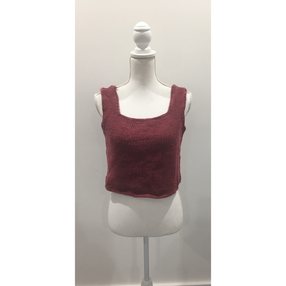 Knitted crop top